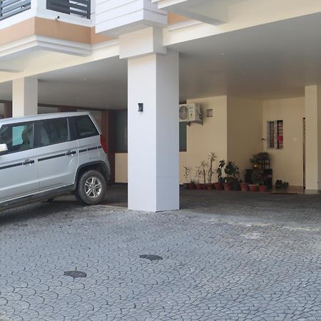 The Dibrugarh Address Hotel Ngoại thất bức ảnh